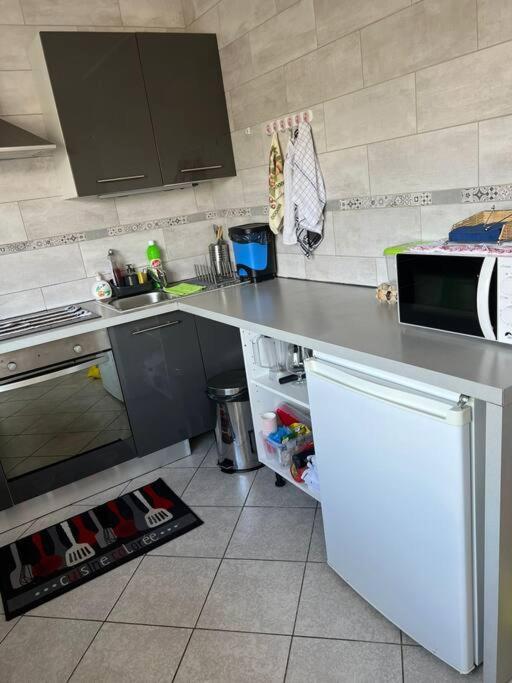 Chambre Double Privee, Appartement Partage Annemasse Exterior foto